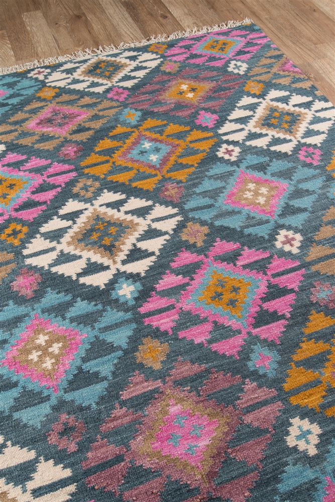 Transitional CARAVCAR12 Area Rug - Caravan Collection 