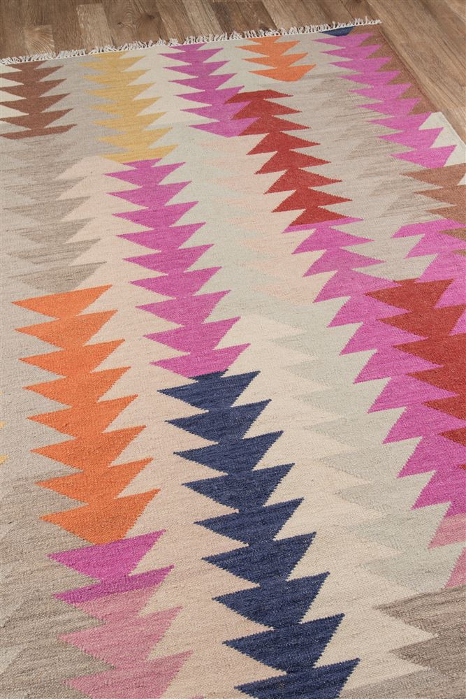 Casual CARAVCAR-3 Area Rug - Caravan Collection 