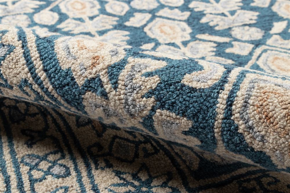 Traditional TANGITAN38 Area Rug - Tangier Collection 