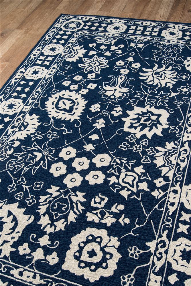 Traditional VERANVR-64 Area Rug - Veranda Collection 